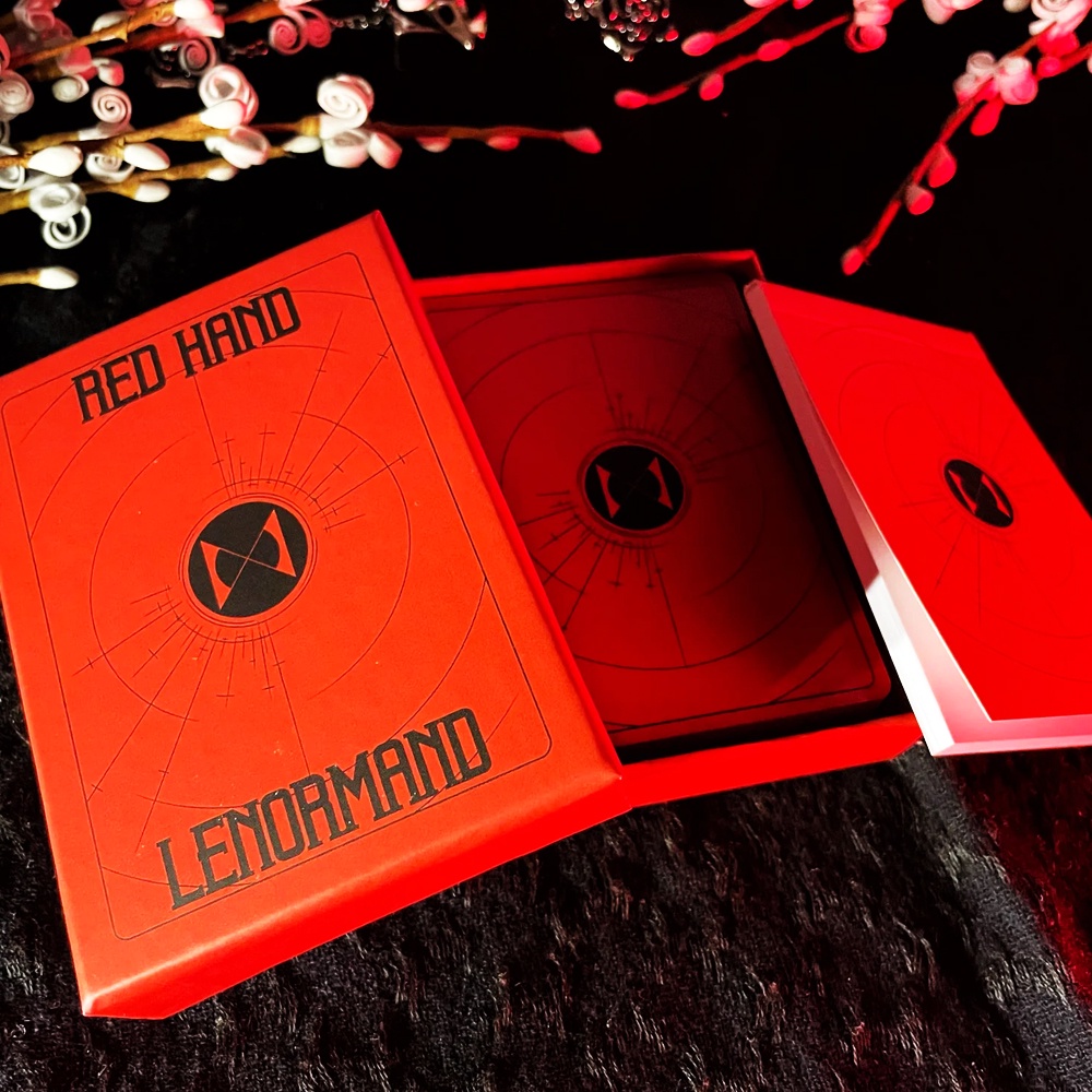 Bộ Bài Red Hand Lenormand