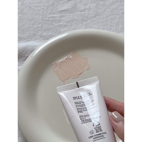 Kem chống nắng CNP TONE UP PROTECTION SUN SPF 42 PA +++