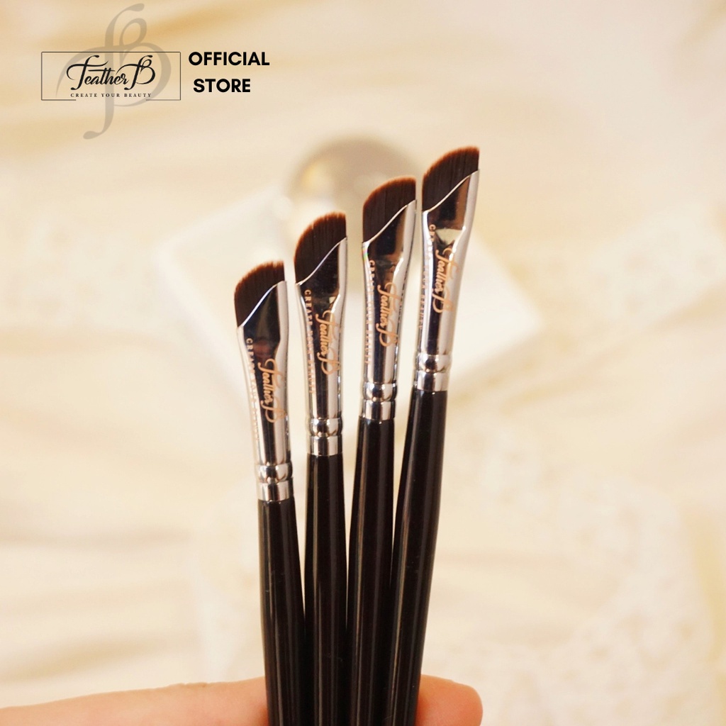 Cọ Liner - Khối Mũi Vạt Dẹt - Che Khuyết Điểm Feather B