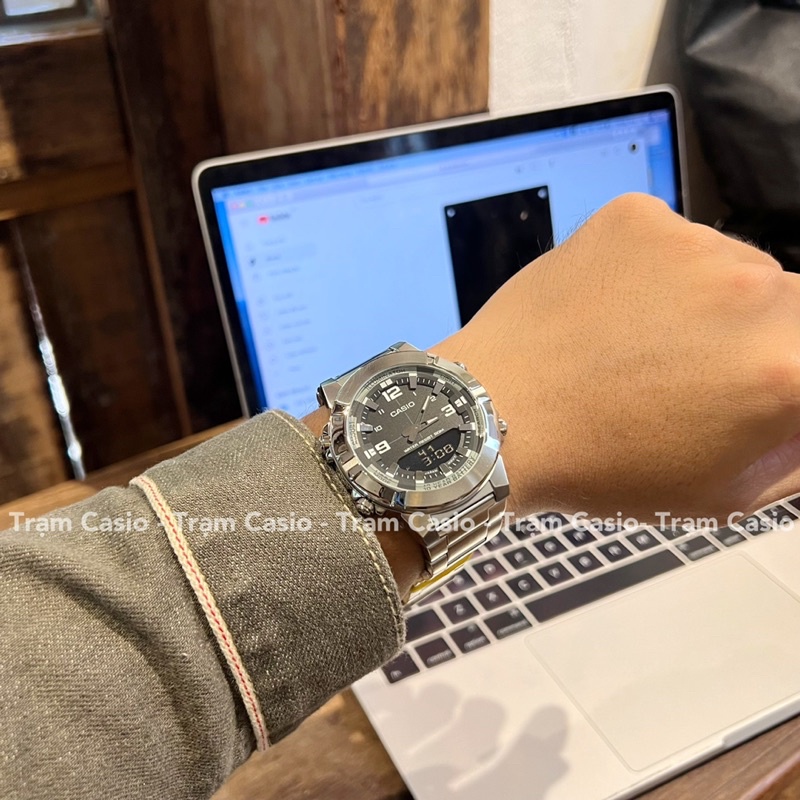 Đồng hồ nam Casio AMW-870D-1A - Kích thước vỏ : 51,5×44×12,2mm