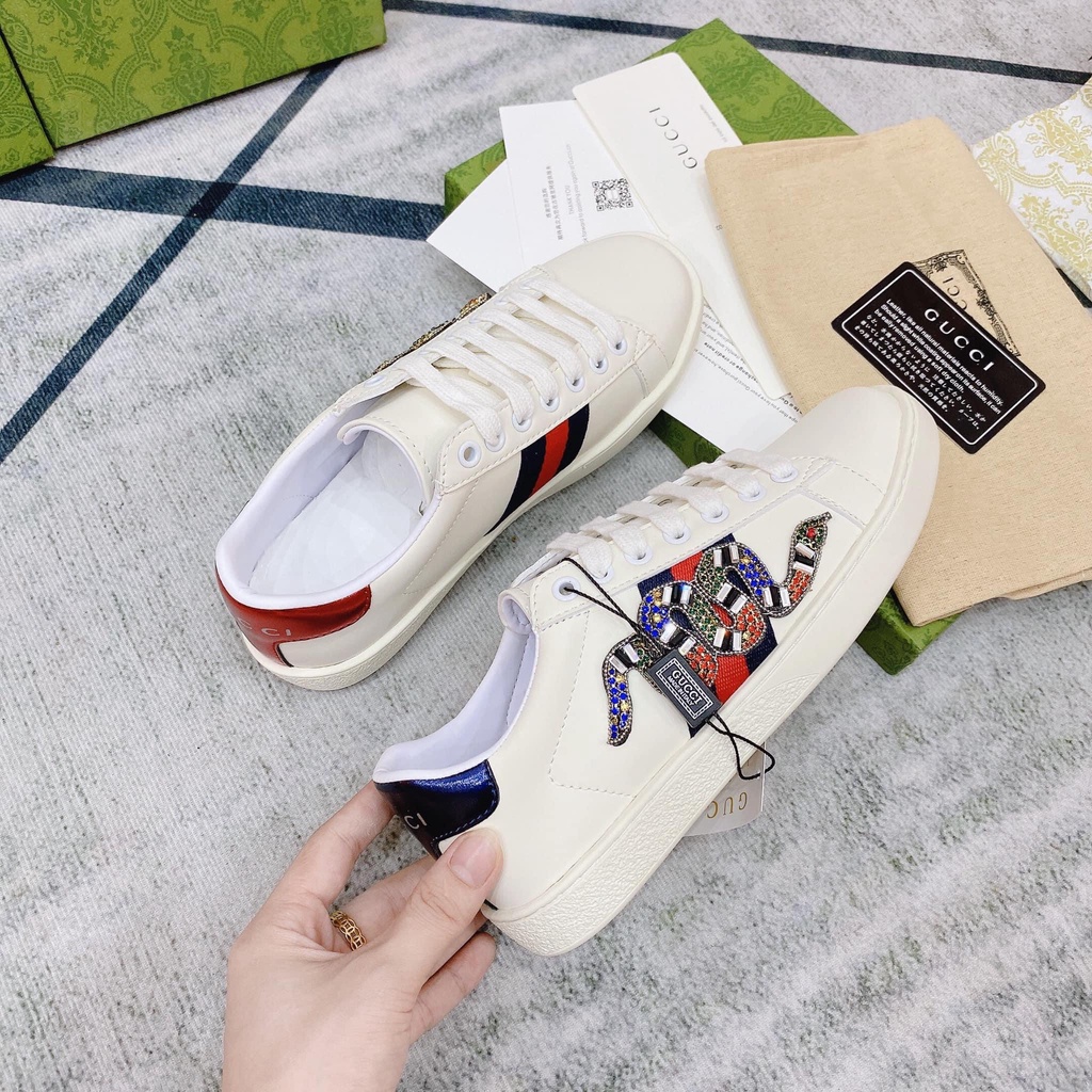 Giầy thể thao nam nữ GUCCI rắn đính đá