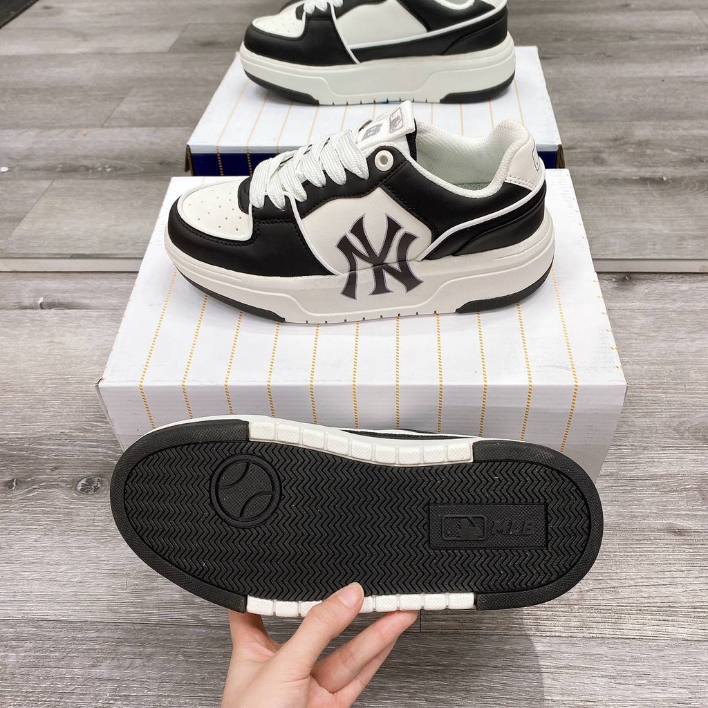 Giày Thể Thao MLB Black White Panda MLB Chunky Liner Màu Đen Vintage 2023