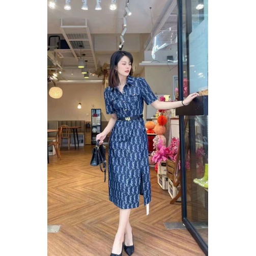 Hàng nhập - Đầm jean suông tay ngắn cổ sơ mi cài nút trước, váy bò hoa văn sang trọng