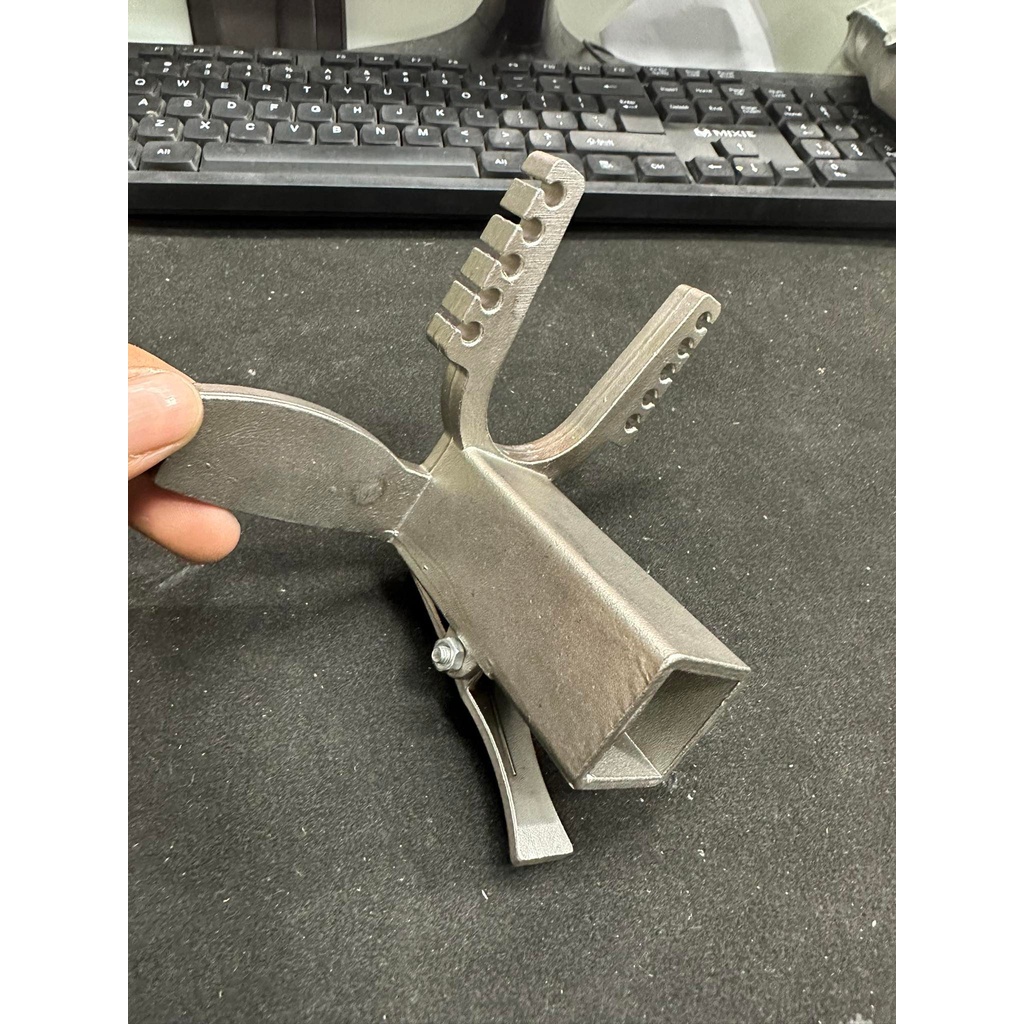 Cánh Phượng dùng chế tạo ná cao su