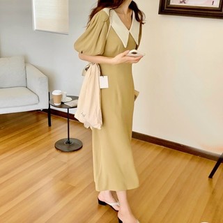 Đầm kem cổ trắng form dài thắt eo