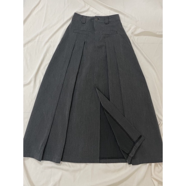 Chân Váy Dài Xếp Ly Tông Xám Ghi  Xẻ Tà Trước Siêu Đẹp