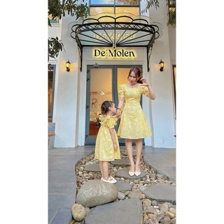 ĐẦM ĐÔI MẸ VÀ BÉ GÁI 2303