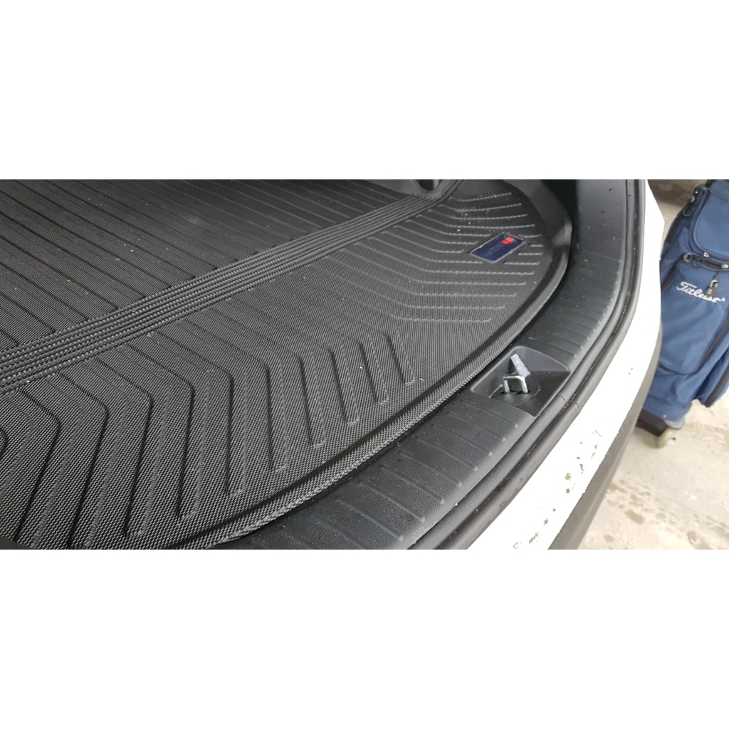 Thảm lót cốp xe ô tô Hyundai Santafe 2018- đến nay nhãn hiệu Macsim hàng loại 2