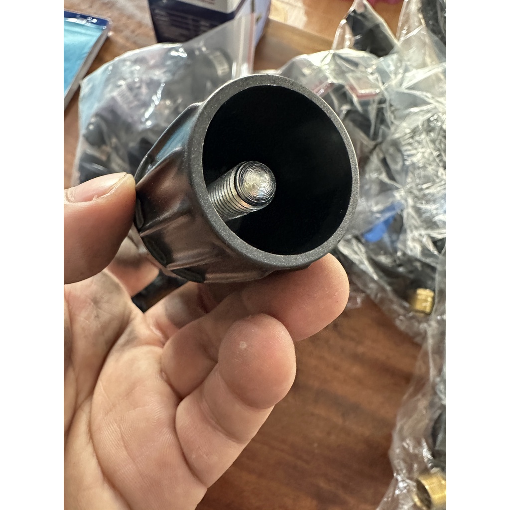 Núm Điều Chỉnh Áp Máy Rửa Xe Chạy Dây Cudoa - 1Hp,2Hp bằng nhựa