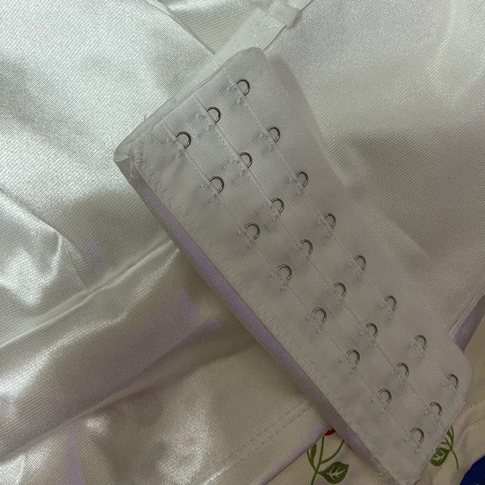 Áo Dáng Ngắn Hai Dây Hở Lưng Quyến Rũ Cổ Xẻ Sâu Cho Nữ