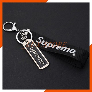 Móc Khóa Trang Trí Logo Supreme Nổi Bật Siêu Đẹp