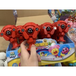 Kẹo đồ chơi squid game đổi mặt
