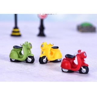 Mô hình xe máy cổ màu đỏ M2037