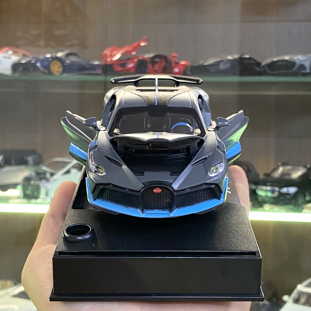 Xe mô hình kim loại giá rẻ Bugatti Divo tỉ lệ 1:32 của hãng TY 2 màu