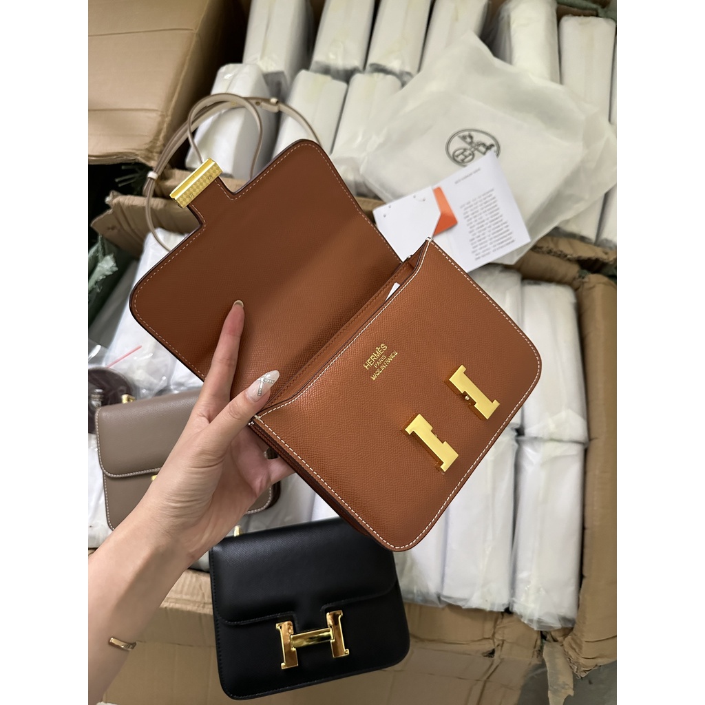 Túi nữ khóa chữ Hơ mét sáng bóng 2 ngăn tiện lợi