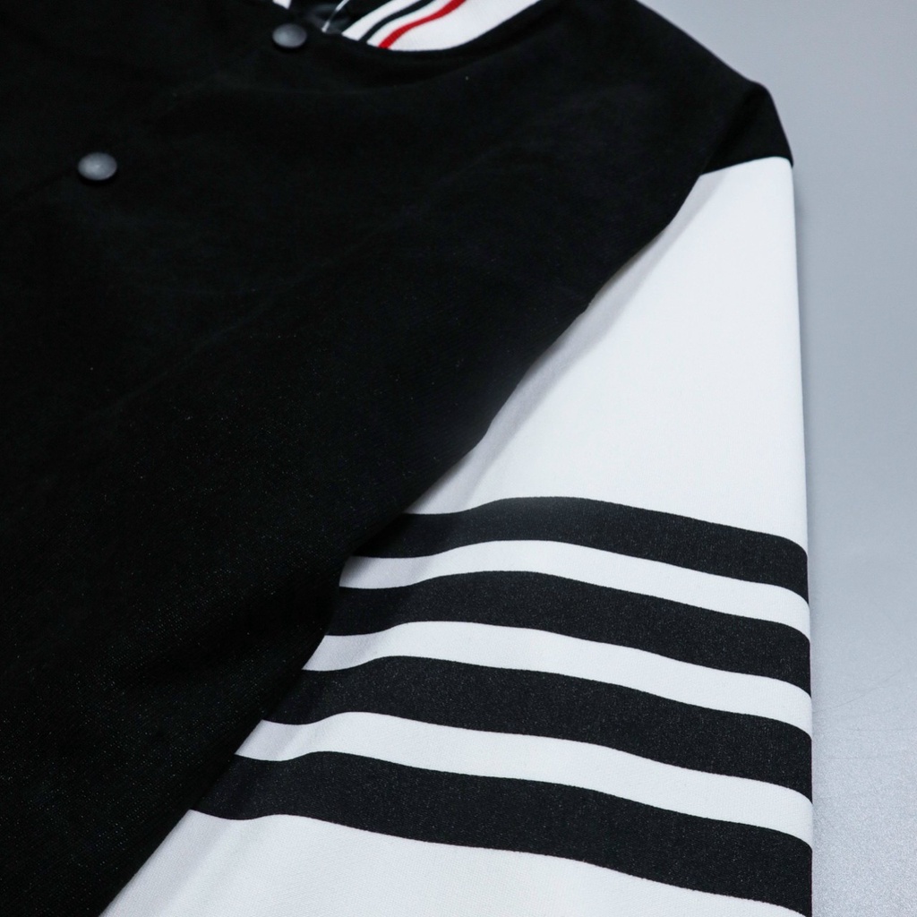 Áo khoác nam/nữ Bom.ber chất cotton cao cấp co dãn tốt trẻ trung ,giá rẻ