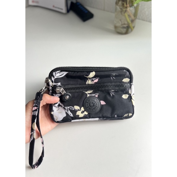 Ví cầm tay 4 ngăn