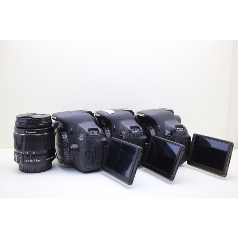 Máy ảnh Kỹ thuật số EOS Canon 700D + Ống kính/Màn hình Xoay lật-Cảm ứng
