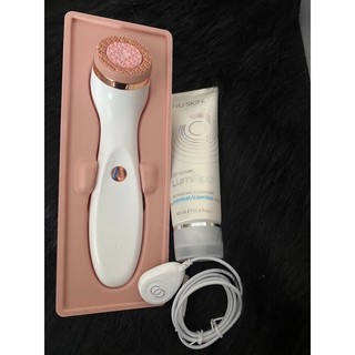 Bộ máy rửa mặt + sữa rửa mặt Lumispa