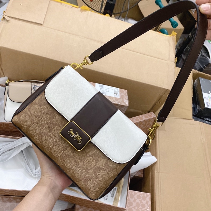 Túi Con Ngựa Dáng Ngang Kẹp Nách Full Box