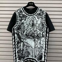 Áo phông nam versace họa tiết tranh