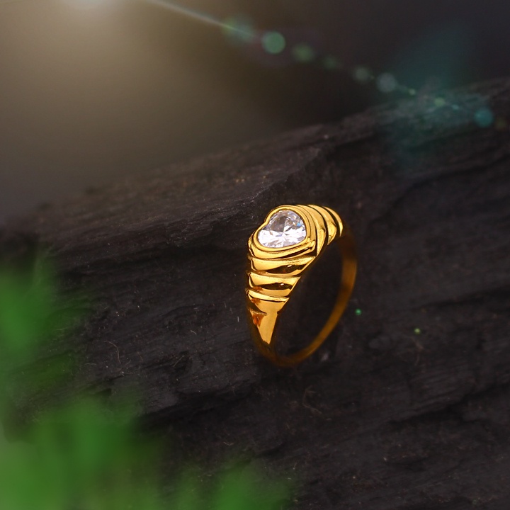 Nhẫn titan ko đEn siêu xinh NT101