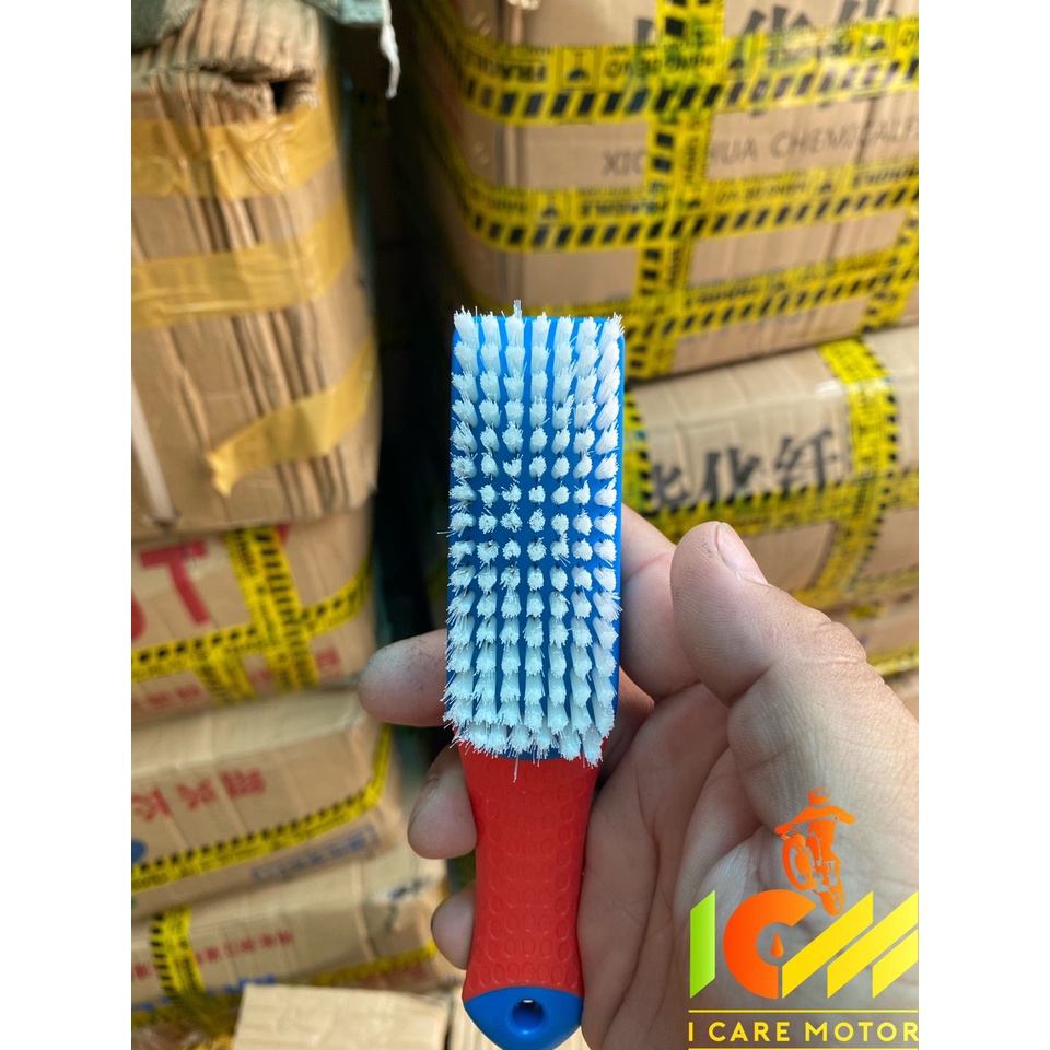 BÀN CHẢI CẦM TAY ĐA NĂNG LÔNG NHỰA