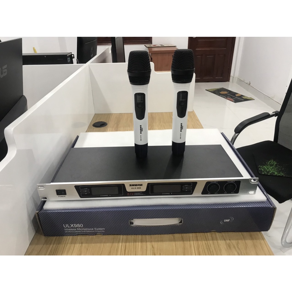 Micro Không dây SHURE ULX 980 không hú rè rít mic cực hút nhẹ âm ra bao chuẩn siêu hay bảo hành 12 tháng