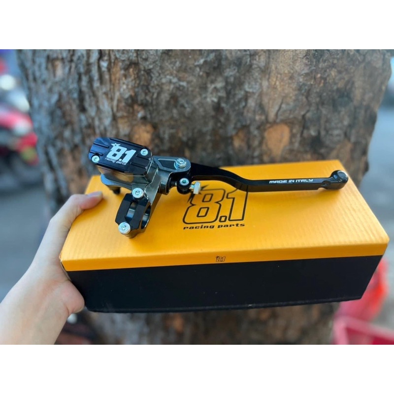 Tay dầu 81 CNC Trái - Phải