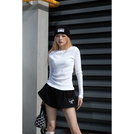 - áo tay dài trơn basic