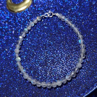 [𝕃𝕒𝕓𝕣𝕒𝕕𝕠𝕣𝕚𝕥𝕖] Vòng tay phong thủy Labradorite 4.2mm