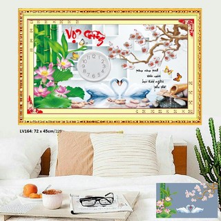 Tranh đính đá Vợ chồng LV164 - Kích thước 72 x 45cm
