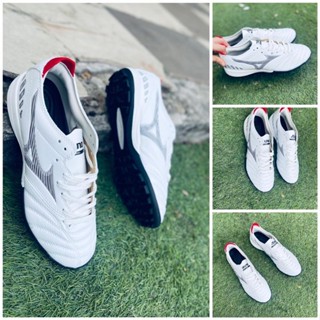 Giày đá bóng sân cỏ nhân tạo mizuno neo 3 đinh Tf màu trắng đế đen 2023