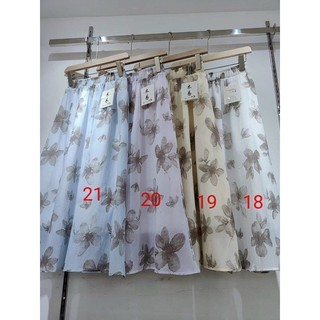 Chân váy lụa hoa midi QC siêu xinhh