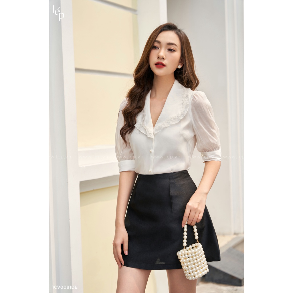 Áo trắng ren cổ bèo phối chân váy đen tapta có túi Lep' 1AO0190TR