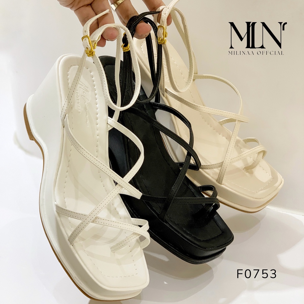 GIÀY SANDAL NỮ ĐẾ XUỒNG 7P 4 DÂY ĐAN XỎ NGÓN HẬU VÒNG CỔ F0753
