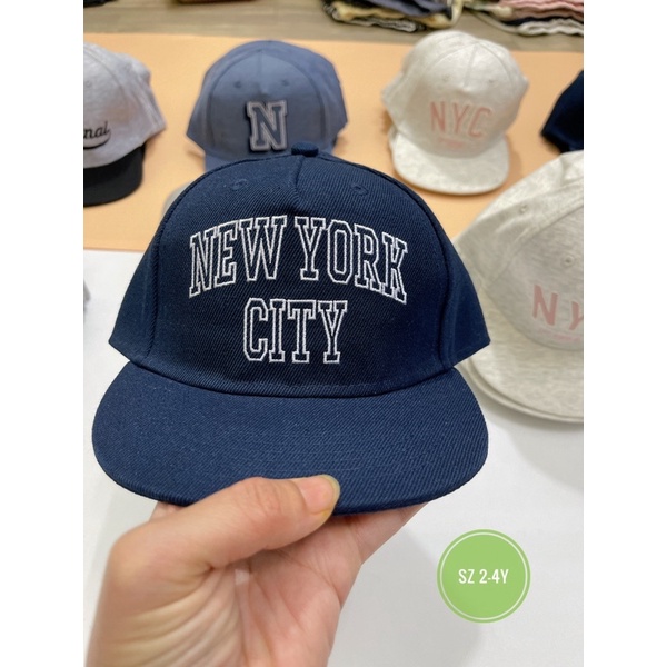 Mũ lưỡi chai HM dư xịn bé trai