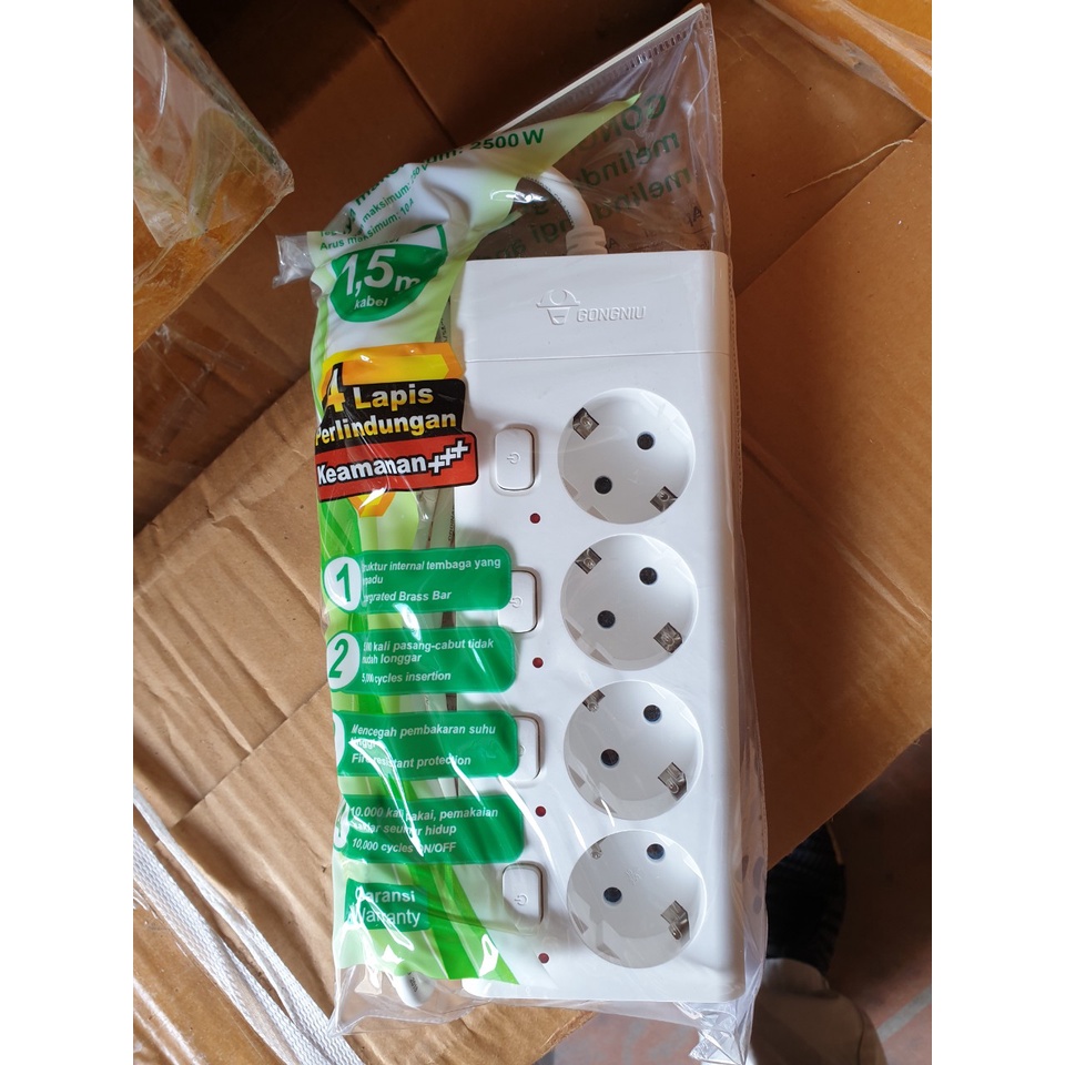 Ổ cắm 4 lỗ 4 công tắc 3 chấu Gongniu GNID-G3040 - Hàng chính hãng 100% bỏ hành toàn quốc 3 năm