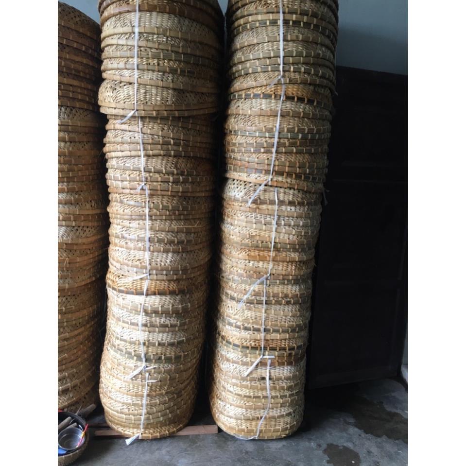 Nôi tre cho bé nằm võng khỏi cong lưng nhiều loại