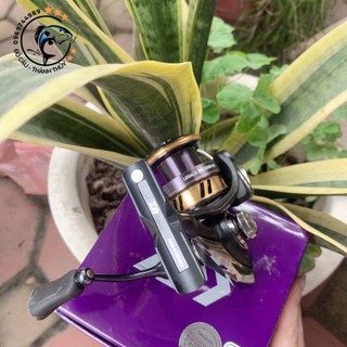 Máy câu daiwa legalis lt siêu nhẹ