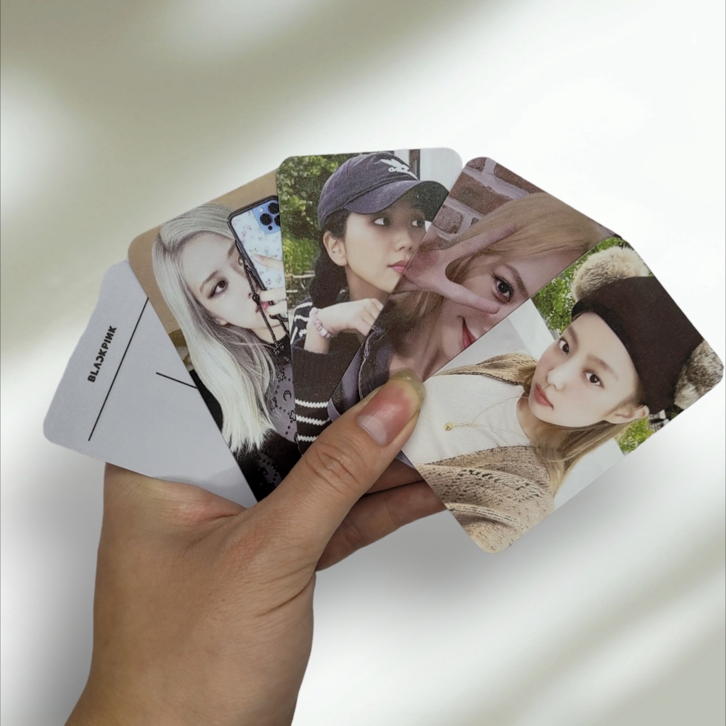 BLACKPINK SHUTDOWN BORN PINK - LOMO Ver 1 - Giấy Cứng C300 - Cán Màng Bảo Vệ
