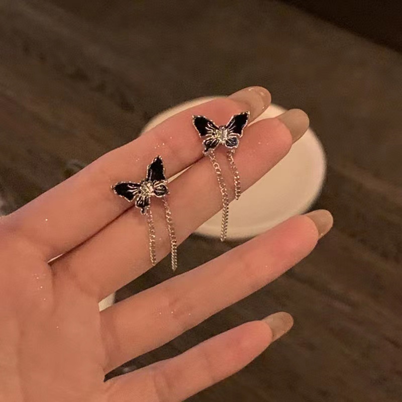 Khuyên Tai Hình Bướm Đính Đá Sang Trọng Phong Cách Retro 2023