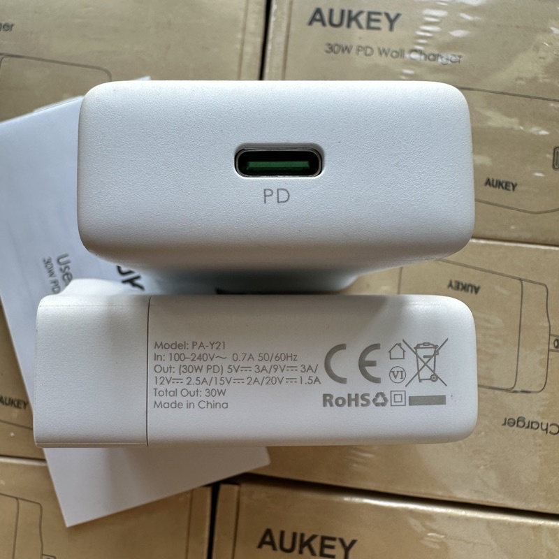 Củ Sạc Aukey PA Y21 PD 30W Chân Dẹt US