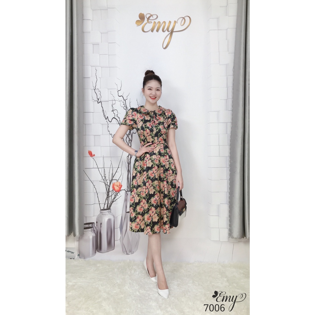 Đầm EMY EM7006 Xoè Cổ Dây Nơ Lụa Vân Pháp