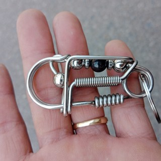 Móc khóa inox gắn đá bền đẹp độc lạ