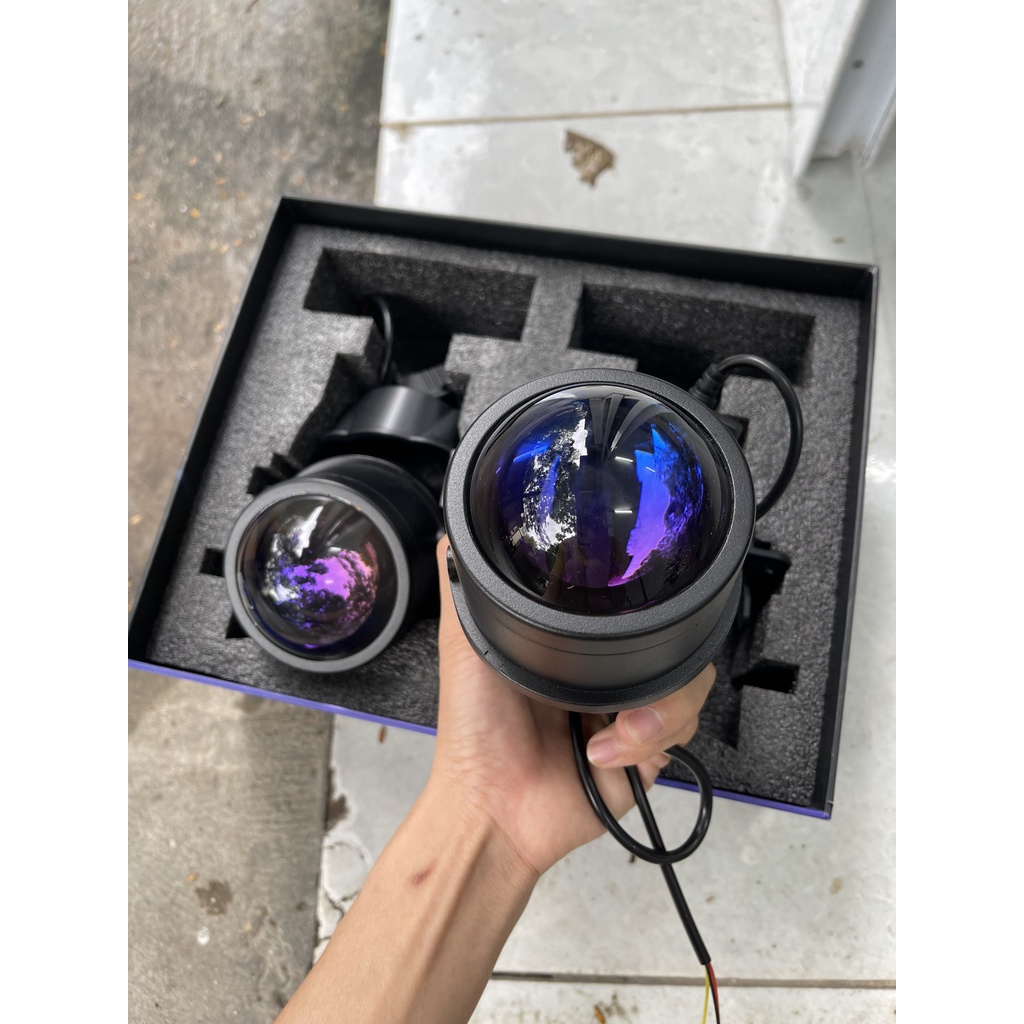 Bi gầm laser trợ pha siêu sáng