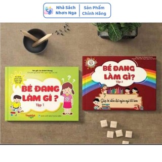 Bé đang làm gì