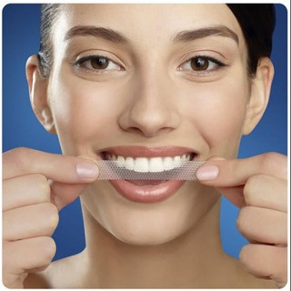 Combo 4 Gói Miếng dán trắng răng Crest 3D White (Professional Effects / Glamorous / Gentle Routine/ENAMEL SAFE )