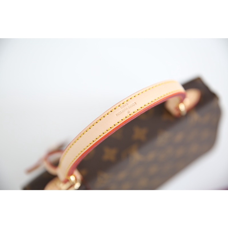 Túi Xách LV Cluny Size 26  -  By Anh Dinh Phuong