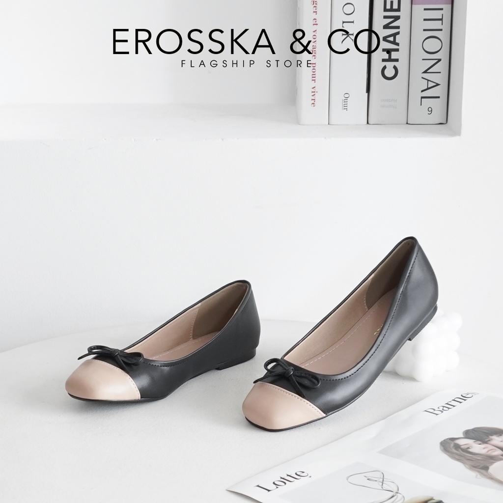 Erosska - Giày búp bê nữ đế bệt mũi tròn đính nơ xinh xắn màu kem phối bò - EF014 [Form to lùi 1 size]